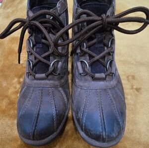 Ugg Heather Lace Up Boots Size 6